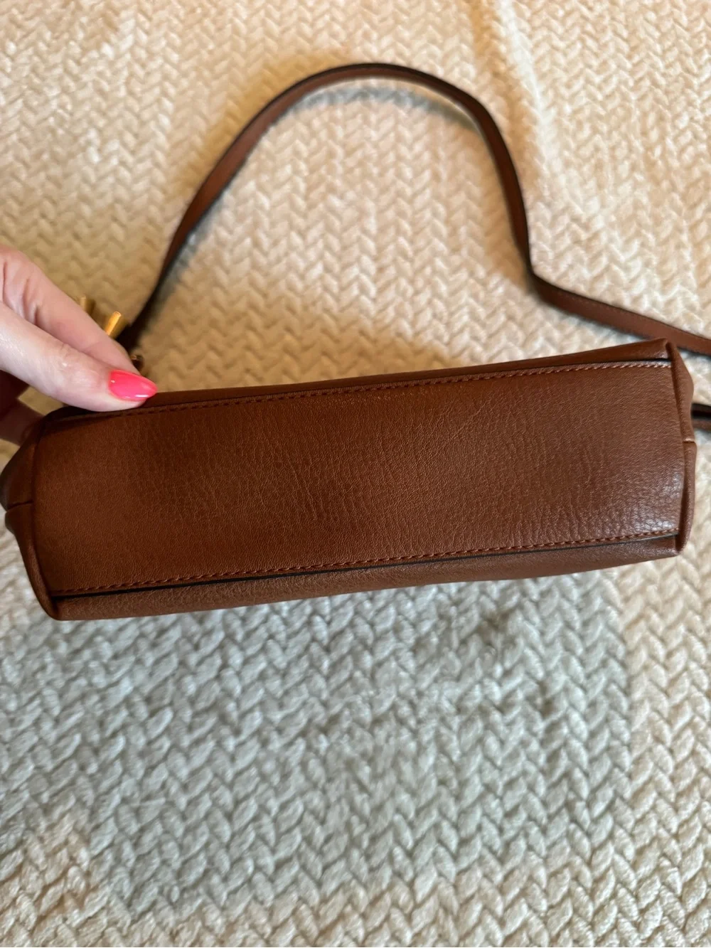 Brown LC Lauren Conrad Blair crossbody bag rose gold-tone and adjustable strap
